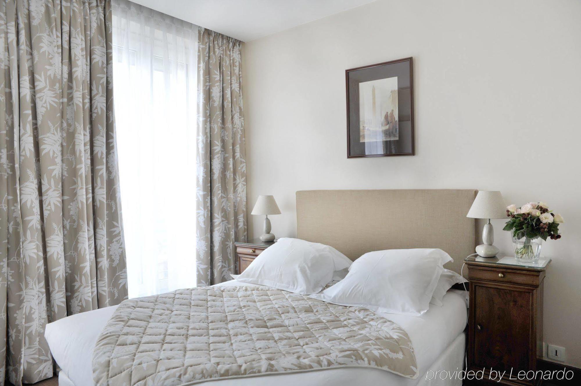 Waldorf Montparnasse Hotel Parijs